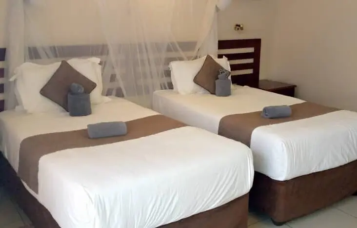 7days-vicfalls-hwange-chobe (7) 7days-vicfalls-hwange-chobe (7)